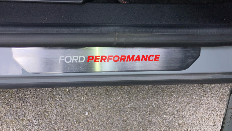 Ford Puma ST 1.0 EcoBoost Hybrid mHEV ST 5dr DCT Petrol Hatchback